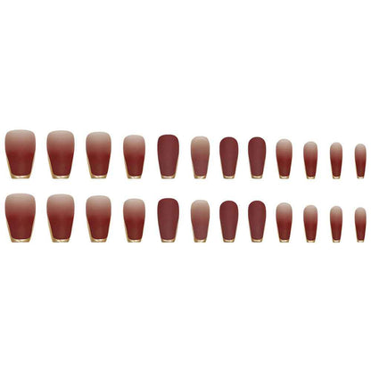 Ongles Pressés Bruns Ombres avec Finitions Dorées – Manucure Élégante et Instantanée