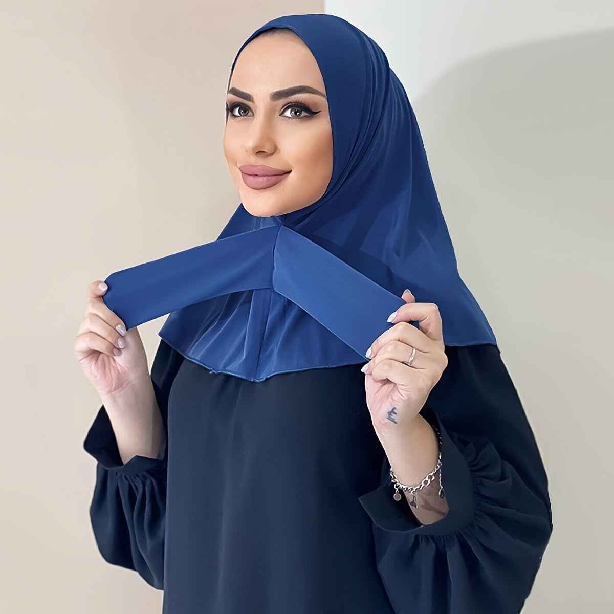 Foulard Ethnique à Nouer pour Femmes - Élégance et Polyvalence au Quotidien
