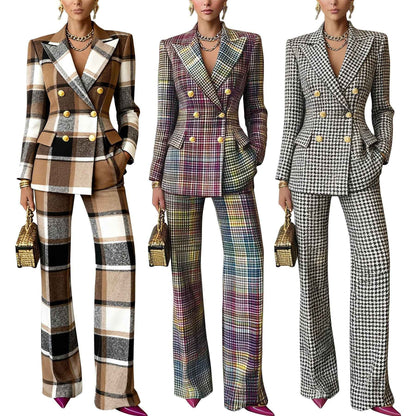 Transformez Votre Style avec le Costume à Carreaux pour Femme